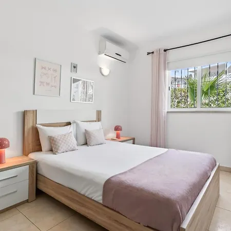 Dom wakacyjny Casa Marina Near By Lovelystay Albufeira