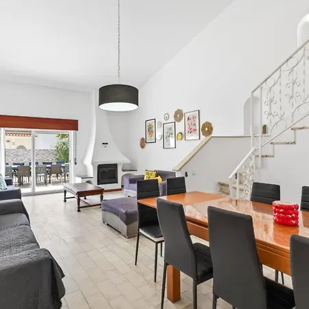 Casa Marina Near By Lovelystay